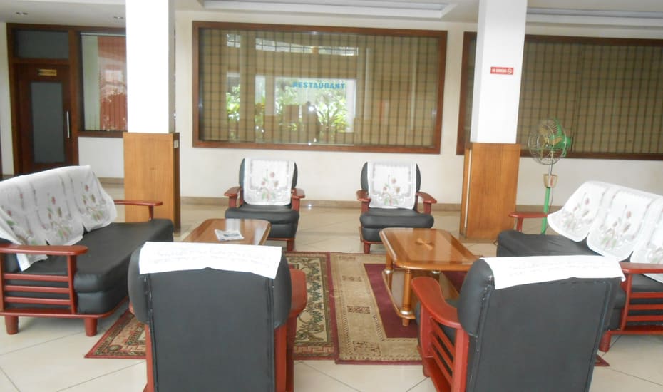 Welcome to Hotel Nayana